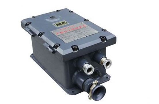 點(diǎn)擊查看詳細(xì)信息<br>標(biāo)題：礦用150W隔爆電源箱 閱讀次數(shù)：2220