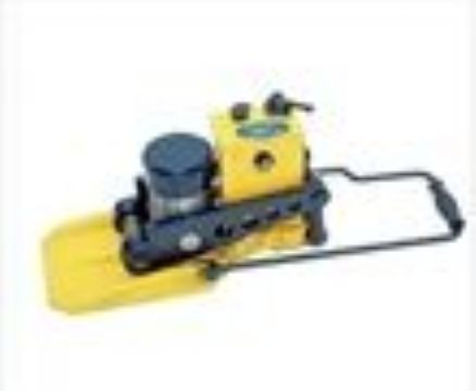 點擊查看詳細(xì)信息<br>標(biāo)題：YQ-200型液壓起道器 閱讀次數(shù)：2035