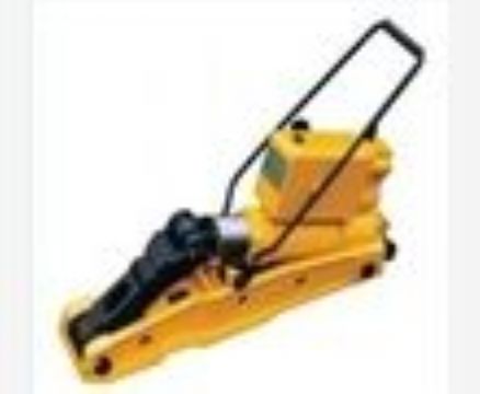 點擊查看詳細(xì)信息<br>標(biāo)題：YQB-245型液壓起拔道機 閱讀次數(shù)：2168