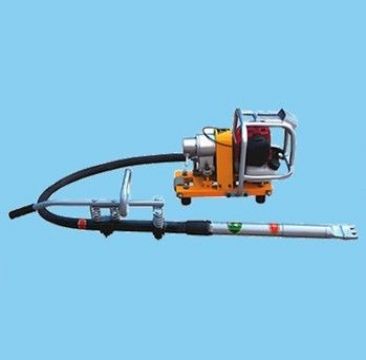 點擊查看詳細信息<br>標題：DG150型電動軟軸高頻搗固機 閱讀次數(shù)：1882