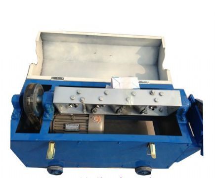 點擊查看詳細(xì)信息<br>標(biāo)題：3-12型鋼筋調(diào)直切斷機(jī) 閱讀次數(shù)：1863