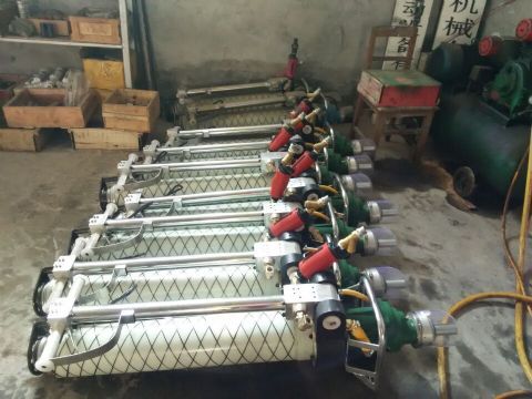 點(diǎn)擊查看詳細(xì)信息<br>標(biāo)題：MQT-120/2.8型氣動(dòng)錨桿鉆機(jī)15898635797 0537-3202711 閱讀次數(shù)：51059