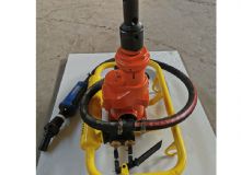 點(diǎn)擊查看詳細(xì)信息<br>標(biāo)題：ZQSZ-1404.1-架座支撐氣動手持式鉆機(jī) 閱讀次數(shù)：1449