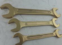 點擊查看詳細信息<br>標題：防爆雙呆扳手 閱讀次數(shù)：309